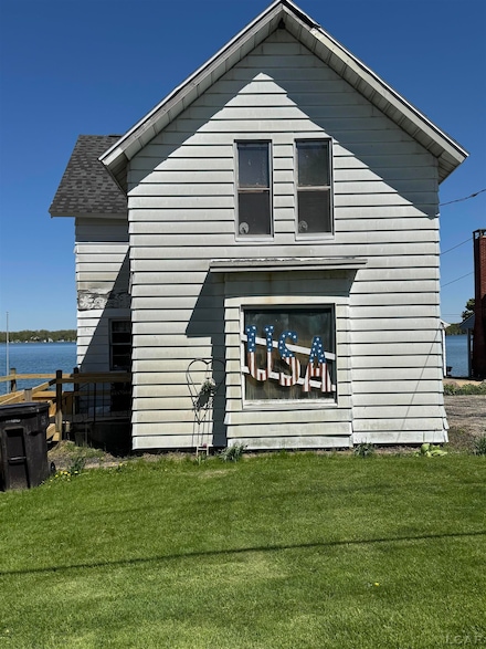 1730 Round Lake Hwy, Manitou Beach, MI 49253