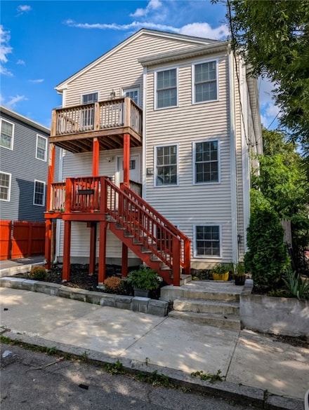 61 Marietta St, Providence, RI 02904