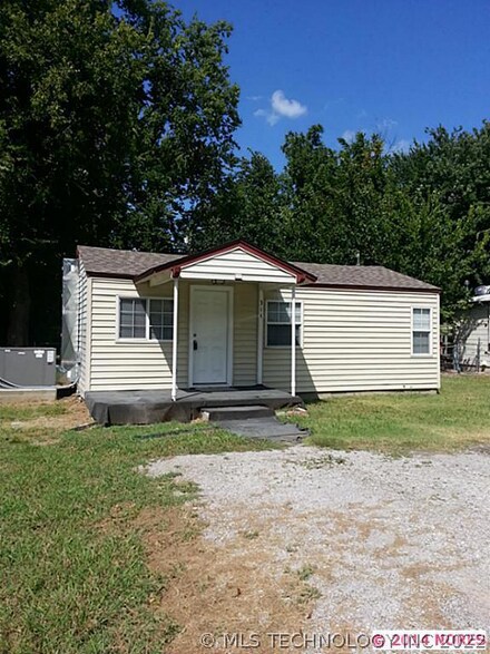 314 W Galveston St, Broken Arrow, OK 74012