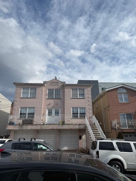6716 Bergenwood Ave, North Bergen, NJ 07047