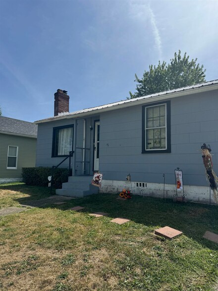 111 Allen Ave, Huntington, WV 25705