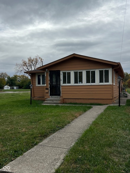 3025 E Minnesota St, Indianapolis, IN 46203