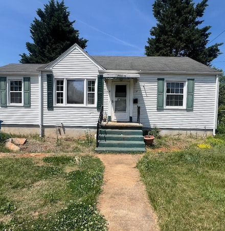 2432 Ravenwood Ave NW, Roanoke, VA 24012