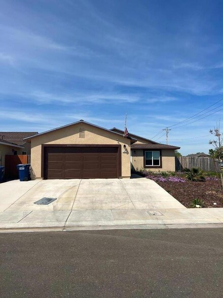 707 Marcelina Ct, Merced, CA 95341