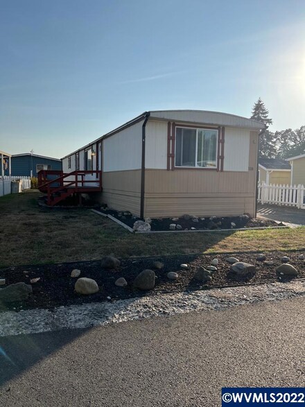 13900 SE Highway 212 Unit 118, Clackamas, OR 97015