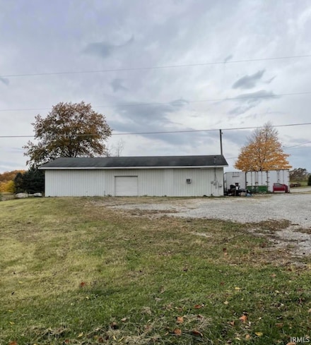 3908 N Fail Rd, La Porte, IN 46350