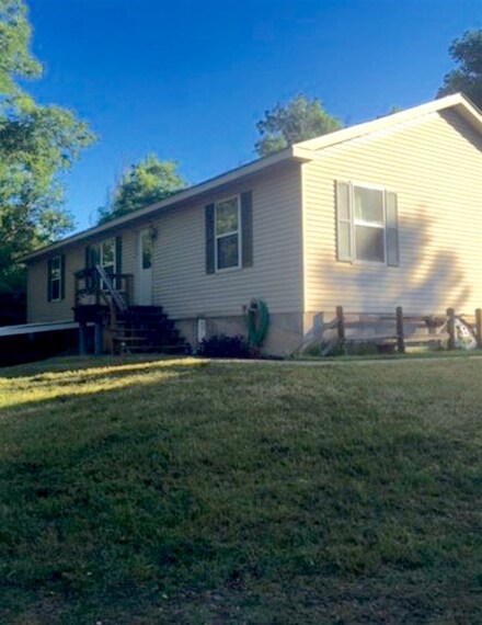 196 S Blackstone Rd, Argonia, KS 67004