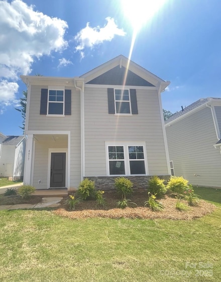 4017 Grommet Ct, Matthews, NC 28105