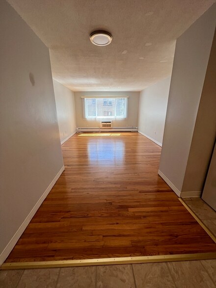 290 Corey Rd Unit 32, Brighton, MA 02135