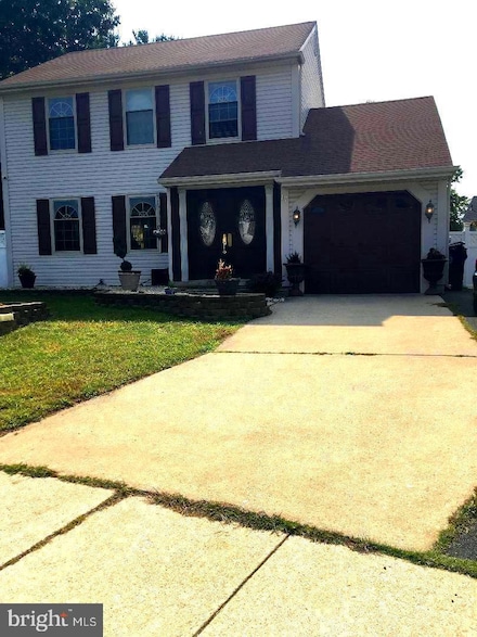 17 Belmont Ct, Sicklerville, NJ 08081