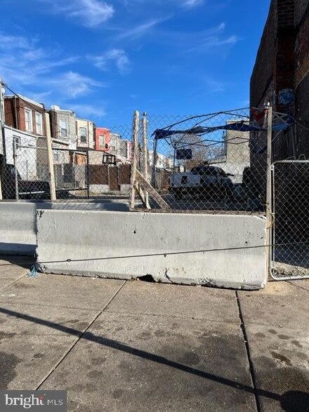 3255 N Lee St, Philadelphia, PA 19134