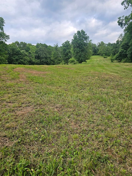 131 Red Berry, Grayson, KY 41143