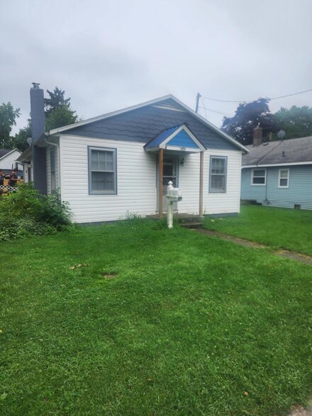 404 Keene Ave, Dowagiac, MI 49047