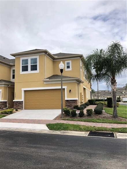 13500 Fountainbleau Dr, Clermont, FL 34711