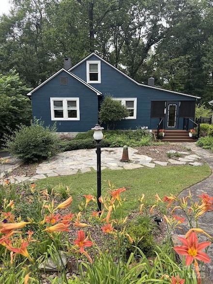 114 Broadway Ave, Tryon, NC 28782
