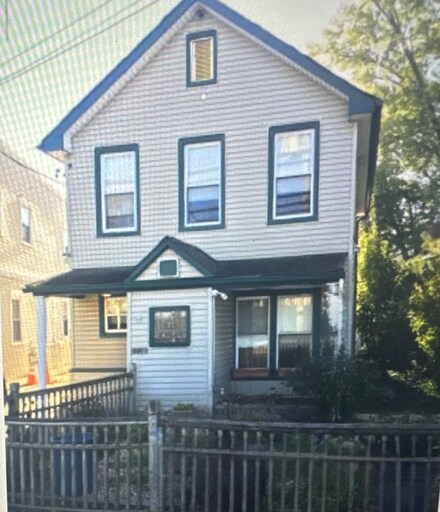430 Victory Blvd, Staten Island, NY 10301