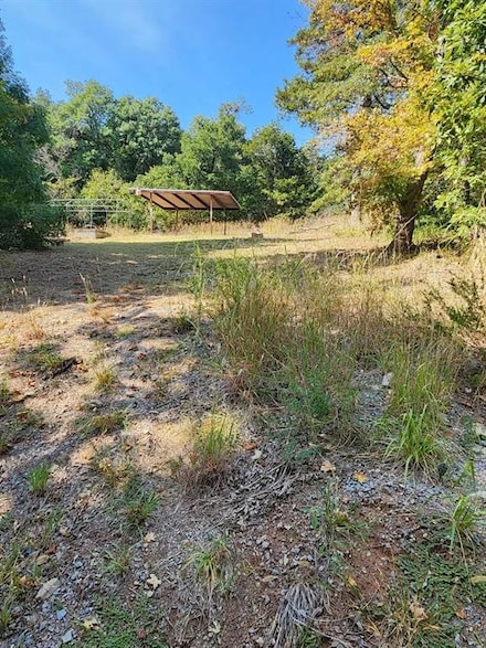 21225 E 3rd St, Hinton, OK 73047
