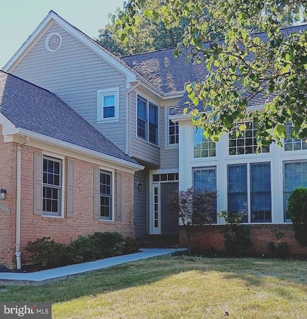 8907 Brae Brooke Dr, Lanham, MD 20706
