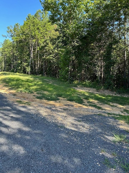 10917 Armed Forces Way, Ooltewah, TN 37363