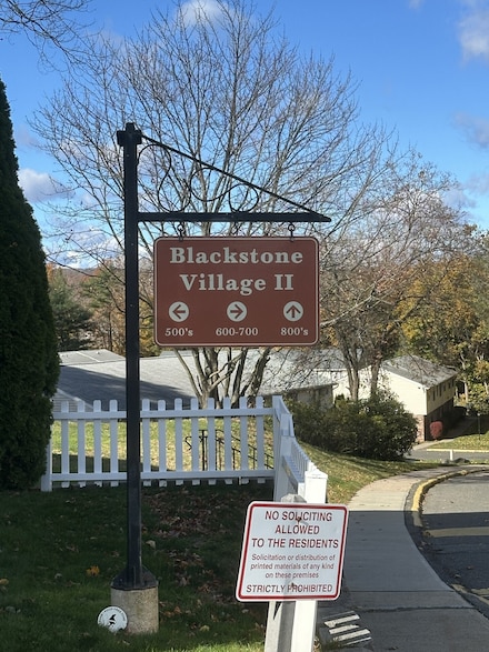 618 Blackstone Village, Meriden, CT 06450