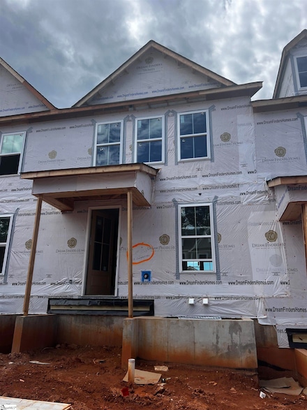 404 Encampment Blvd, Simpsonville, SC 29681