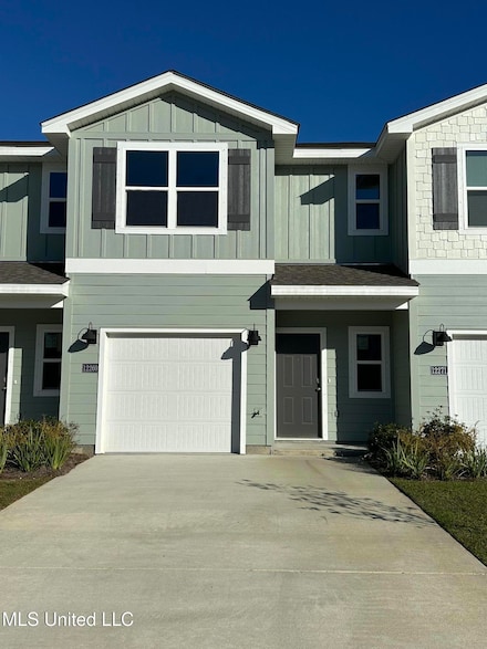 12269 Sinclair Dr, Gulfport, MS 39503