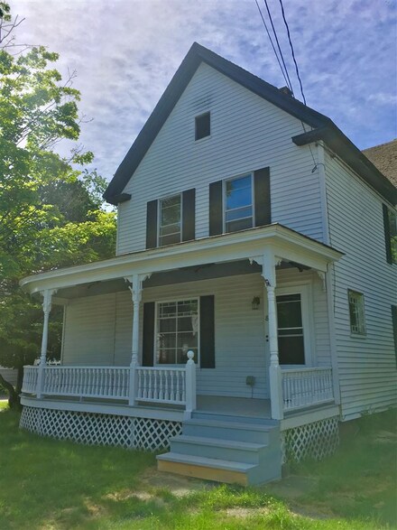 8 Central, Springfield, VT 05156