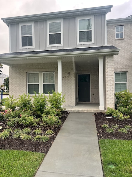 204 Douglas Bend Rd Unit 305, Gallatin, TN 37066