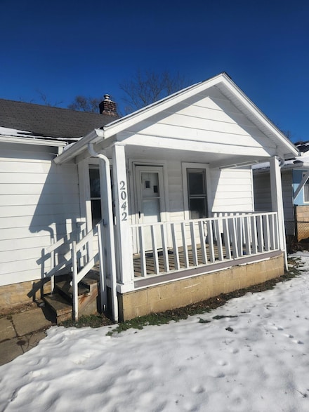 2042 Briarwood Ave, Columbus, OH 43211