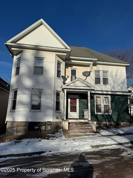 9 Darte Ave, Carbondale, PA 18407