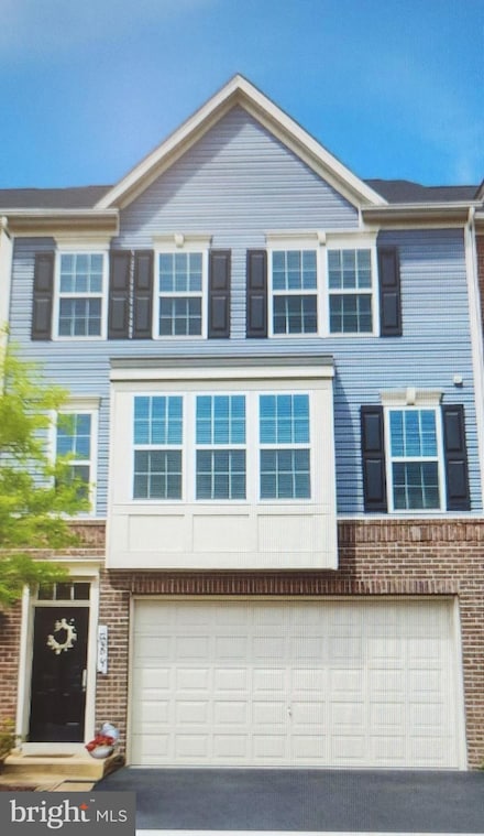 10144 Dorsey Ln, Lanham, MD 20706