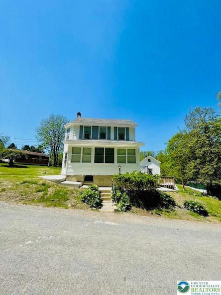 1911 Echo Rd, Slatington, PA 18080