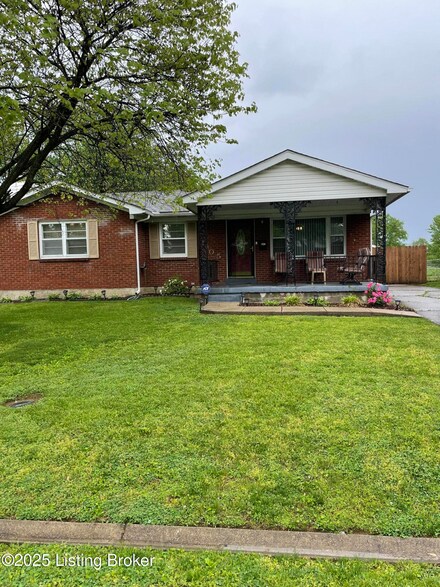 3405 Eva Rd, Louisville, KY 40216