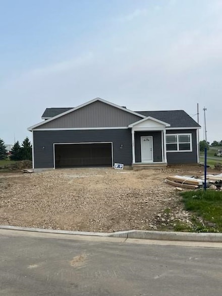 105 Langdon Ct, Cambria, WI 53923
