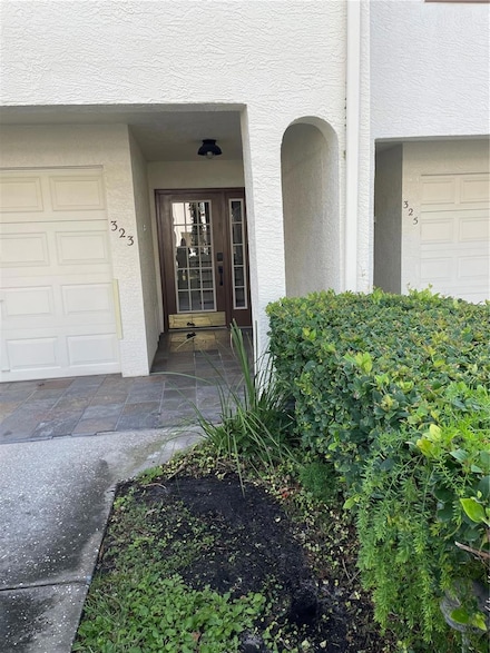 323 Madeira Cir, St. Petersburg, FL 33715