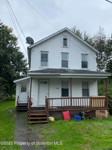 101 Jackson St, Olyphant, PA 18447