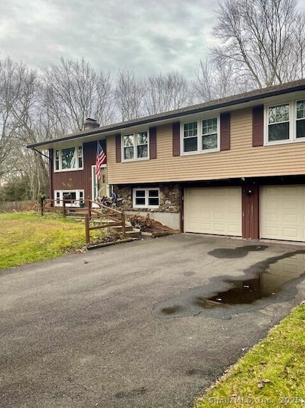 9 Tumblebrook Rd, Bolton, CT 06043