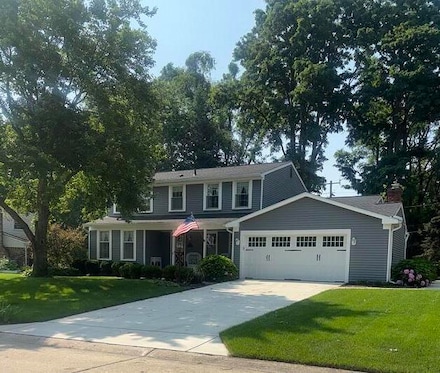 15741 Robinwood Dr, Northville, MI 48168