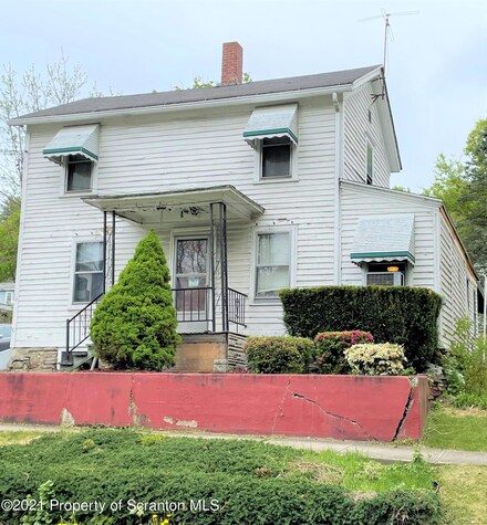 132 West Ave, Meshoppen, PA 18630