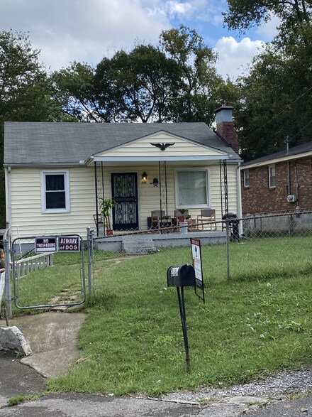 2110 Sadler Ave, Nashville, TN 37210