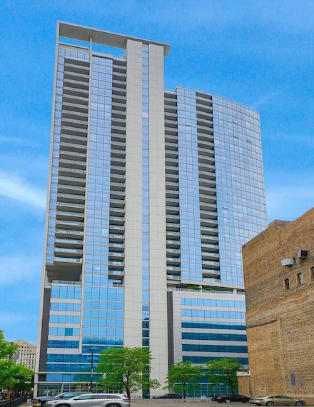 303 W Ohio St Unit 3006, Chicago, IL 60654
