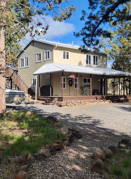13580 SW Winchester Ln, Culver, OR 97734
