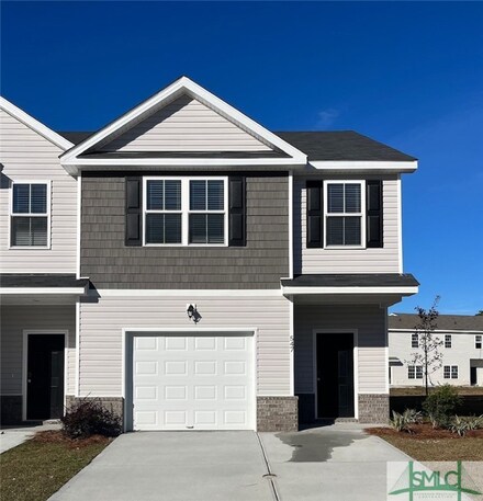 547 Governor Treutlen Cir, Pooler, GA 31322