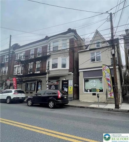 716 E 4th St Unit 2, Bethlehem, PA 18015