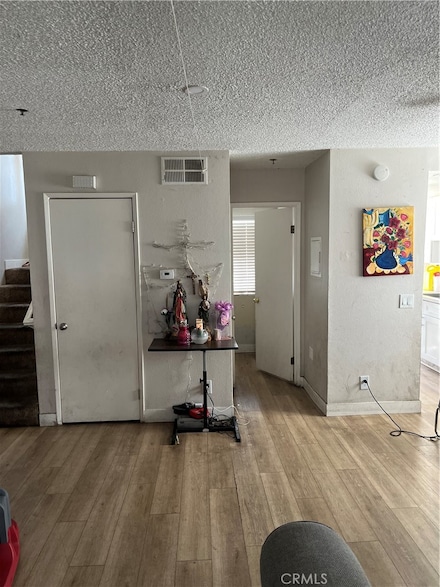 520 E Walnut St, Santa Ana, CA 92701