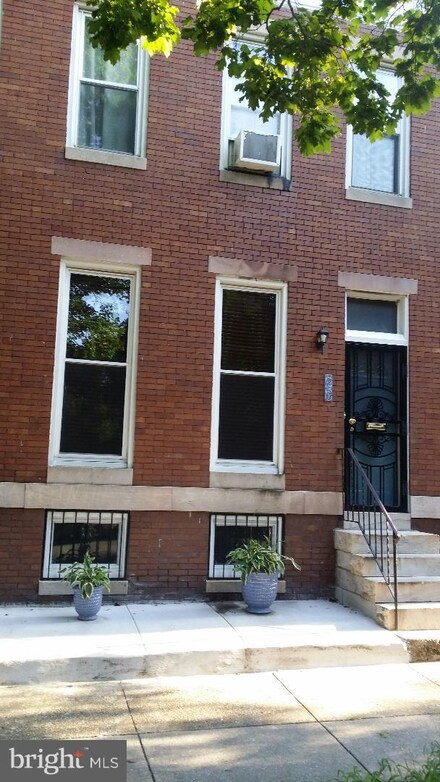 320 E 26th St, Baltimore, MD 21218