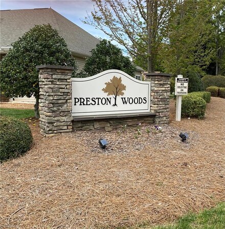1611 Grand Springs Dr, Winston Salem, NC 27127