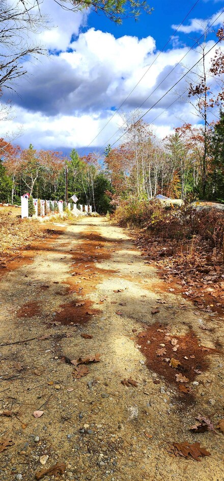 35 Spruce Ct, Barnstead, NH 03225