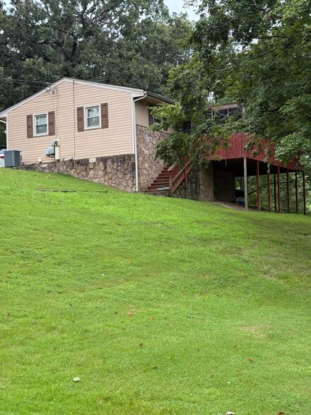 3811 Altamira Dr, Chattanooga, TN 37412