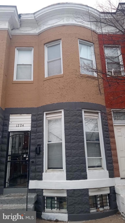 1724 N Monroe St, Baltimore, MD 21217